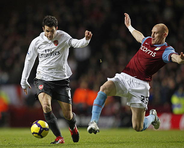 强烈不满 强烈不满