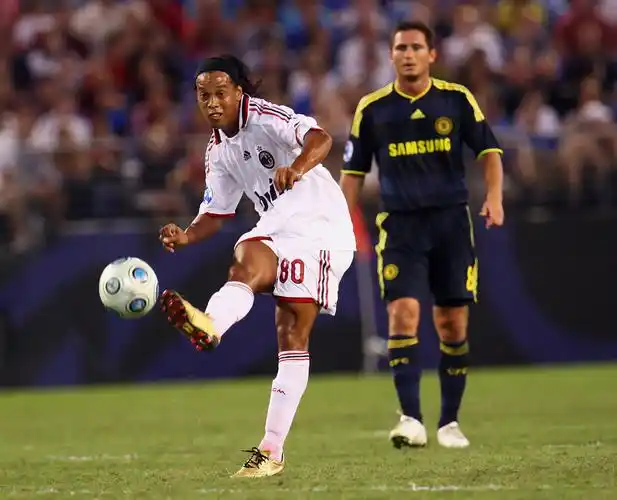 的表现和不 的表现和不