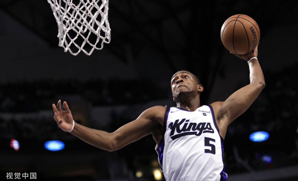 里夫斯与中 里夫斯与中