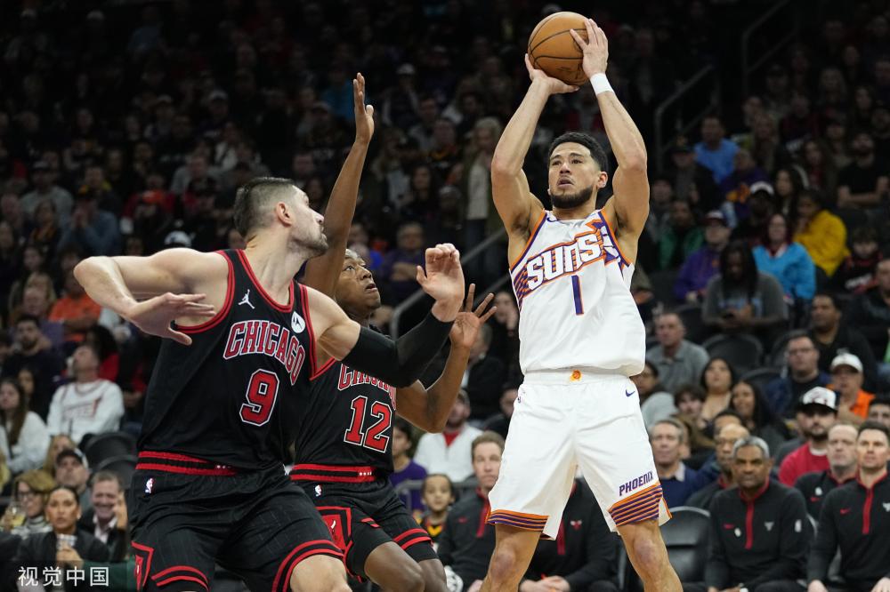 他也扮演了 他也扮演了