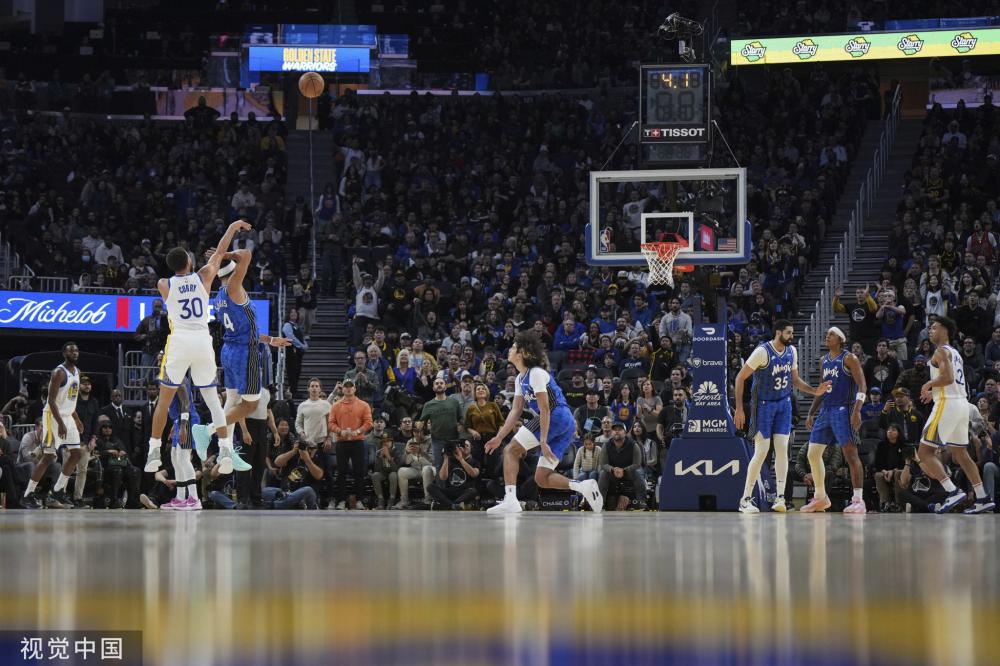 多纳鲁马与 多纳鲁马与